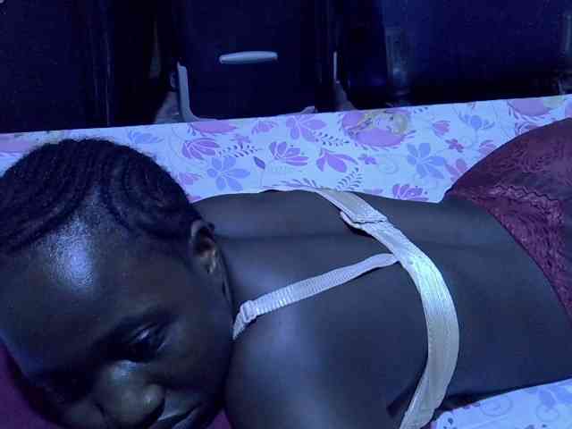 alora-skylar webcam