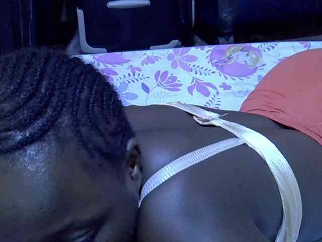 alora-skylar webcam