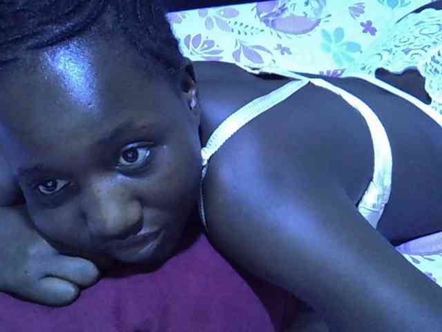 alora-skylar webcam