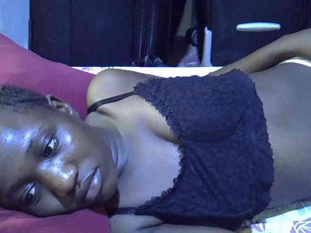 alora-skylar webcam