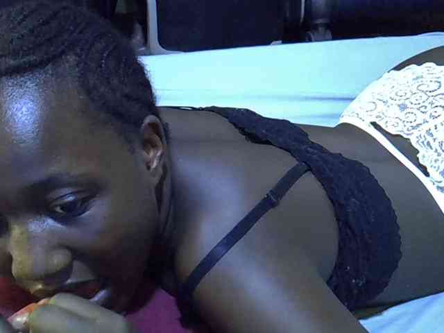 alora-skylar webcam