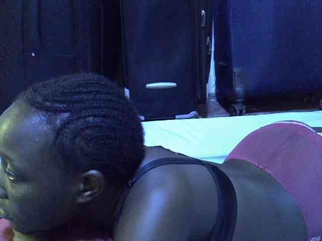 alora-skylar webcam