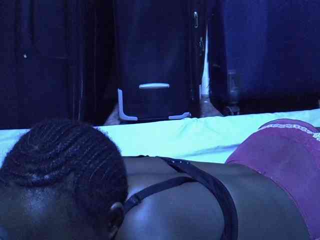 alora-skylar webcam