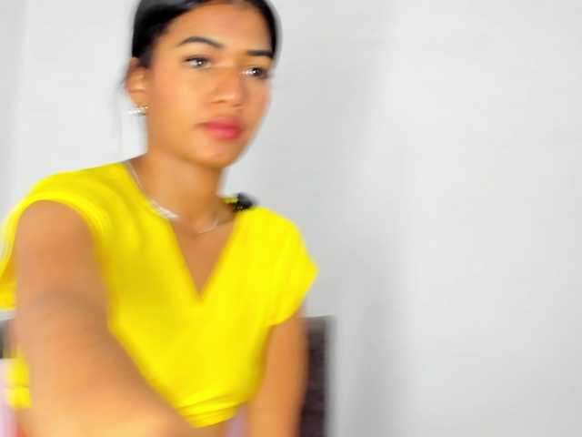 BarbieHotLaura's BongaCams show and profile