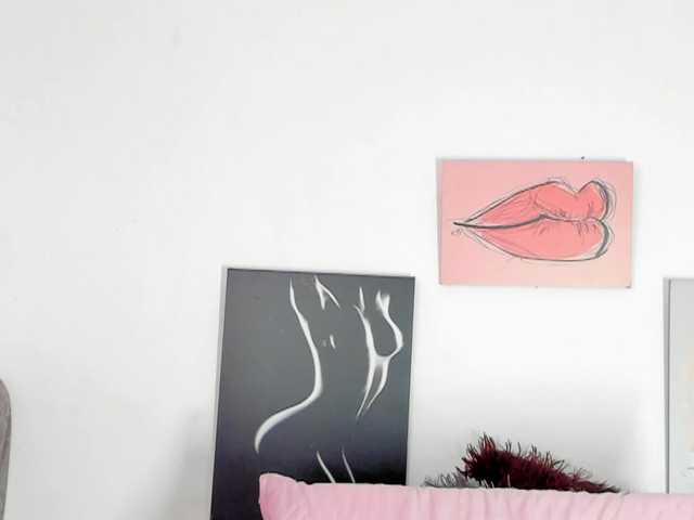 BarbieHotLaura's BongaCams show and profile