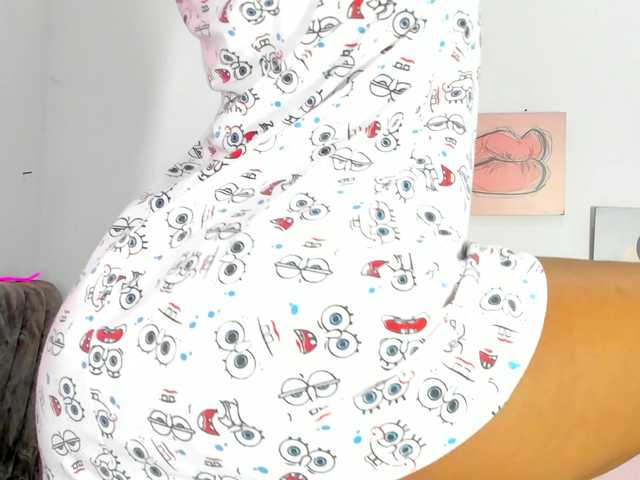 BarbieHotLaura's BongaCams show and profile