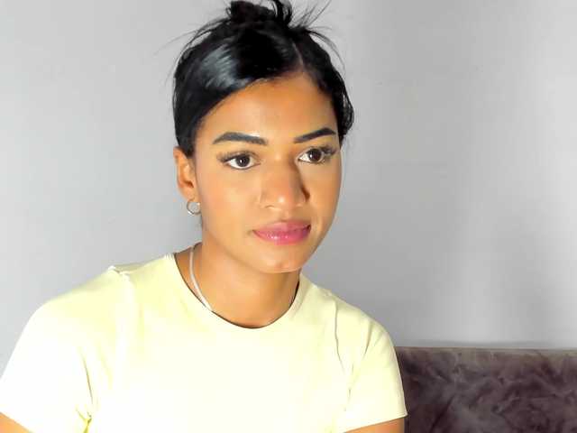 BarbieHotLaura's BongaCams show and profile