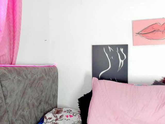 BarbieHotLaura's BongaCams show and profile