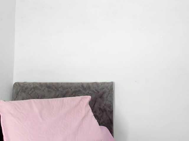 BarbieHotLaura's BongaCams show and profile