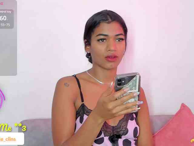 BarbieHotLaura webcam