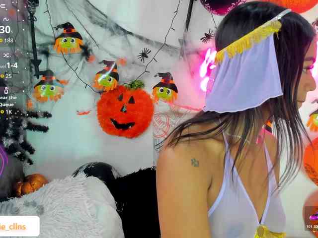 BarbieHotLaura webcam