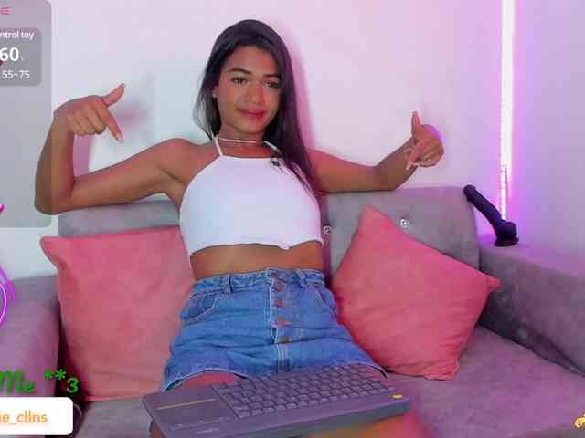 BarbieHotLaura webcam