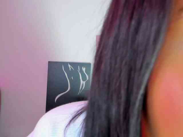 BarbieHotLaura BarbieHotLaura