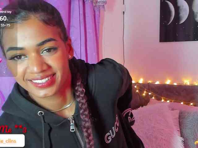BarbieHotLaura webcam