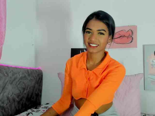 BarbieHotLaura BarbieHotLaura