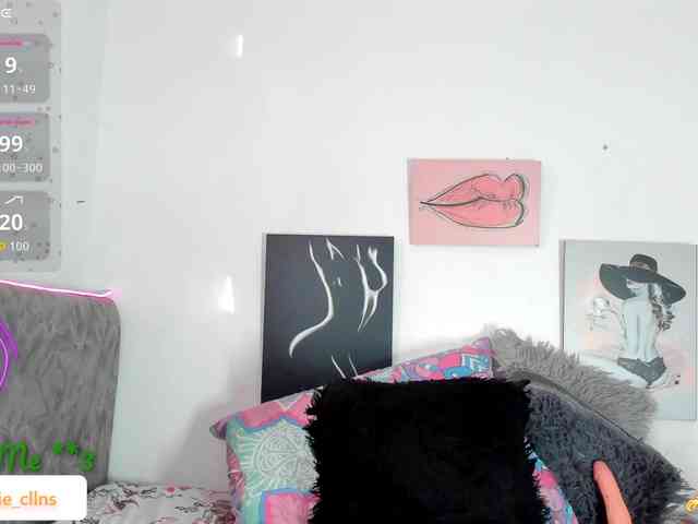 BarbieHotLaura webcam