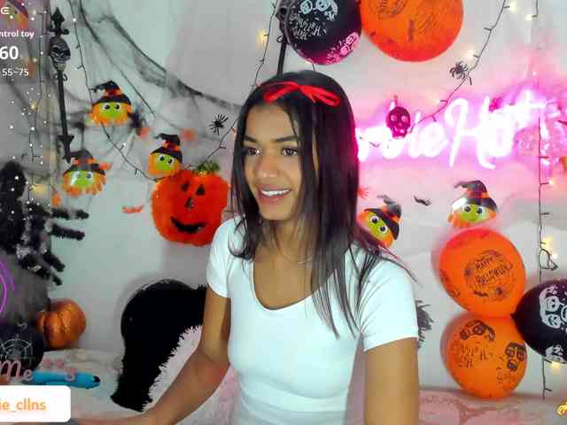 BarbieHotLaura webcam