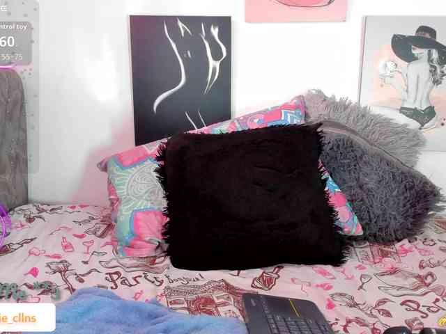 BarbieHotLaura webcam