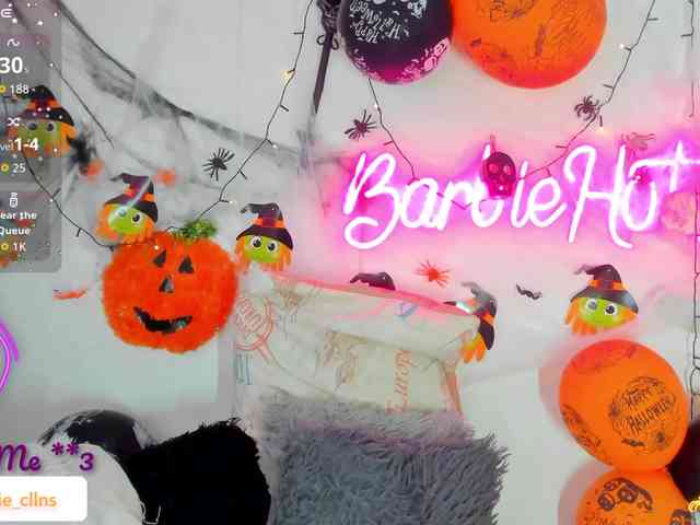 BarbieHotLaura webcam