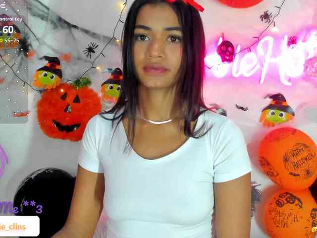 BarbieHotLaura webcam