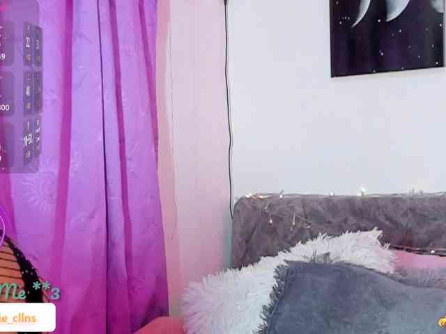 BarbieHotLaura webcam