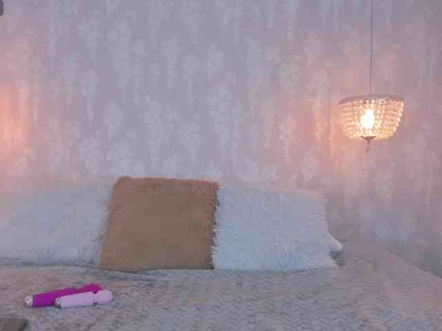 leyna-angels webcam