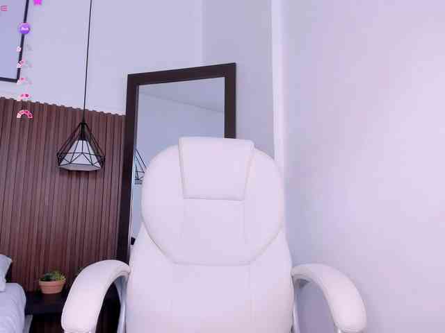 anie-evanss