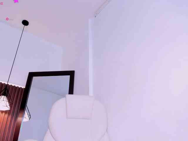 anie-evanss webcam