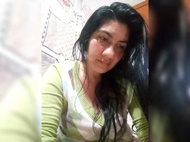 IMENET's BongaCams show and profile