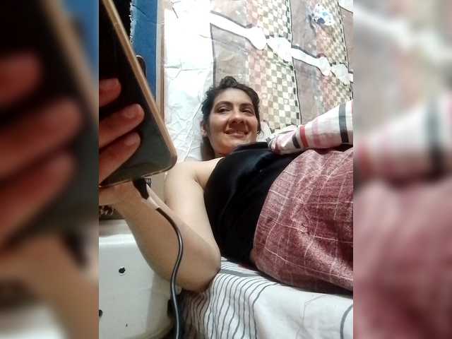 IMENET's BongaCams show and profile