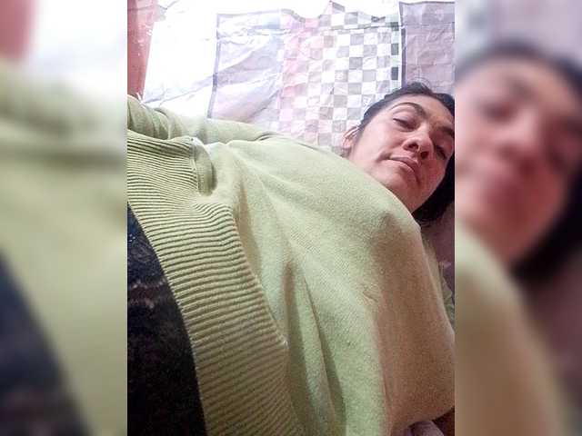 IMENET's BongaCams show and profile