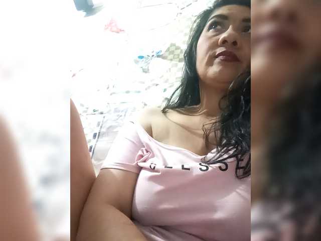 IMENET's BongaCams show and profile