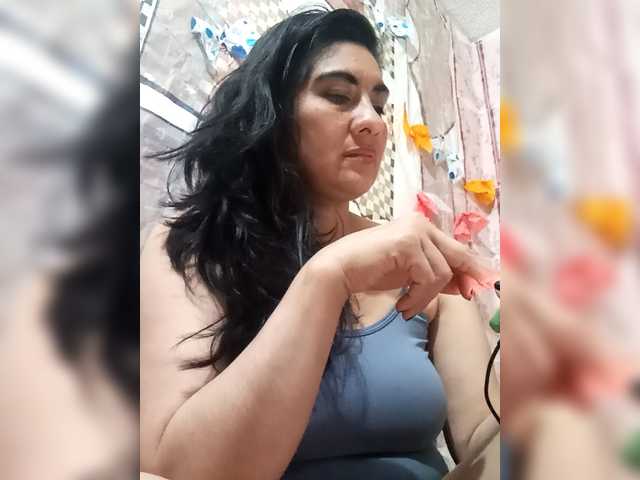 IMENET's BongaCams show and profile