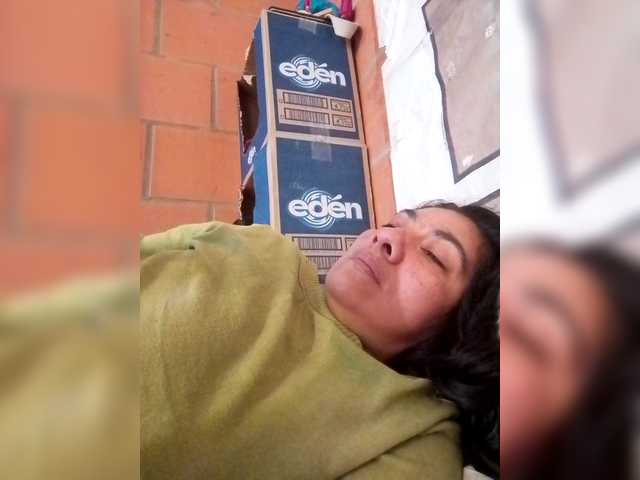 IMENET's BongaCams show and profile