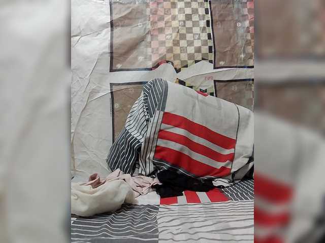 IMENET's BongaCams show and profile