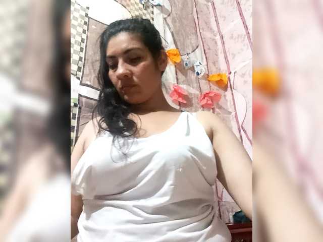 IMENET's BongaCams show and profile