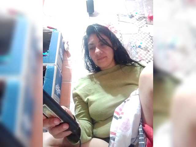 IMENET's BongaCams show and profile