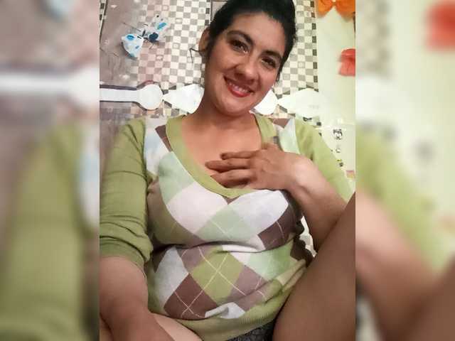 IMENET's BongaCams show and profile