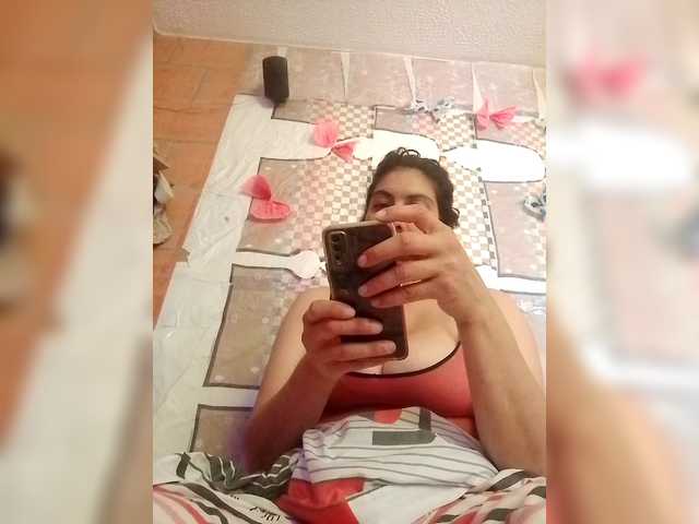 IMENET's BongaCams show and profile