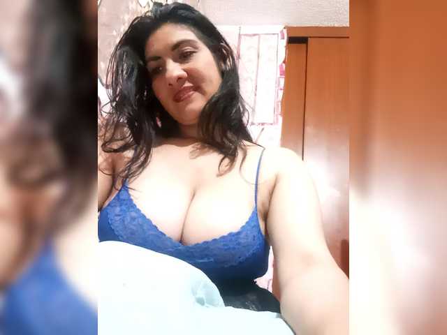 IMENET's BongaCams show and profile