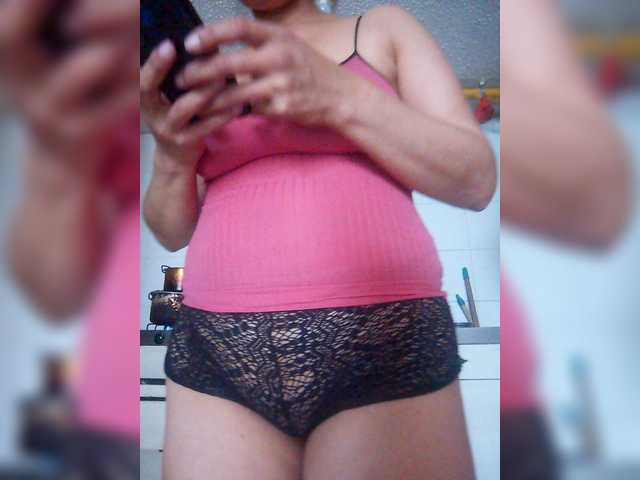 IMENET's BongaCams show and profile