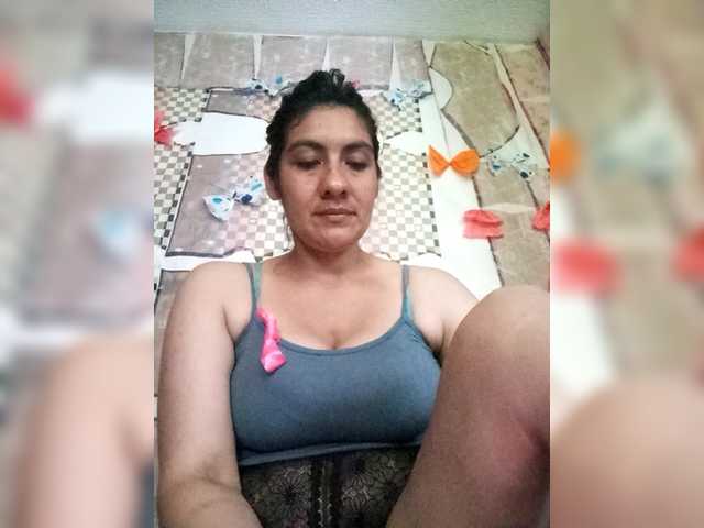 IMENET's BongaCams show and profile