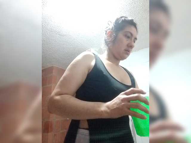 IMENET's BongaCams show and profile