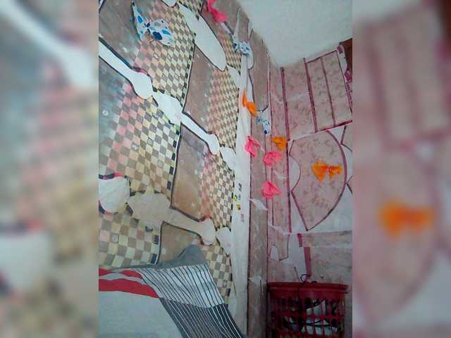 IMENET's BongaCams show and profile