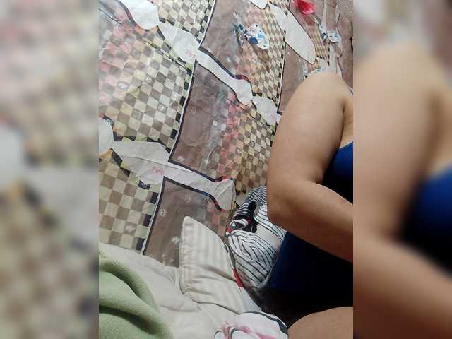 IMENET's BongaCams show and profile