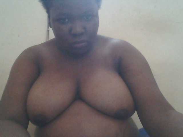 Sexymummy from BongaCams