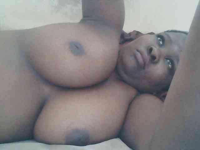 Sexymummy webcam