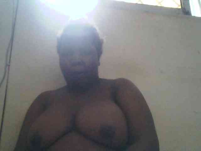 Sexymummy webcam