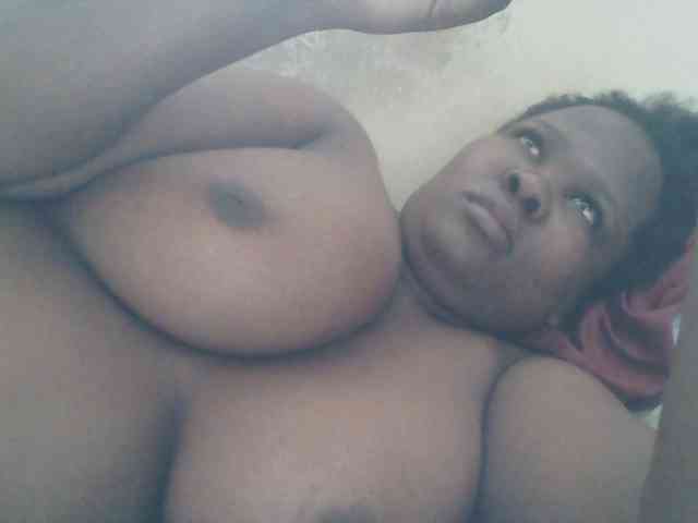 Sexymummy webcam