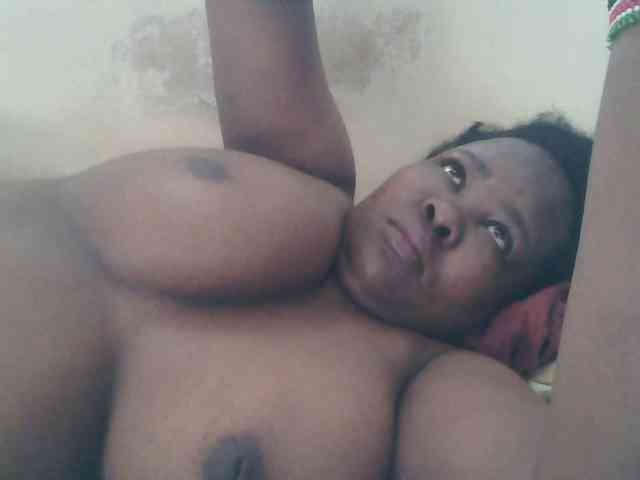 Sexymummy webcam